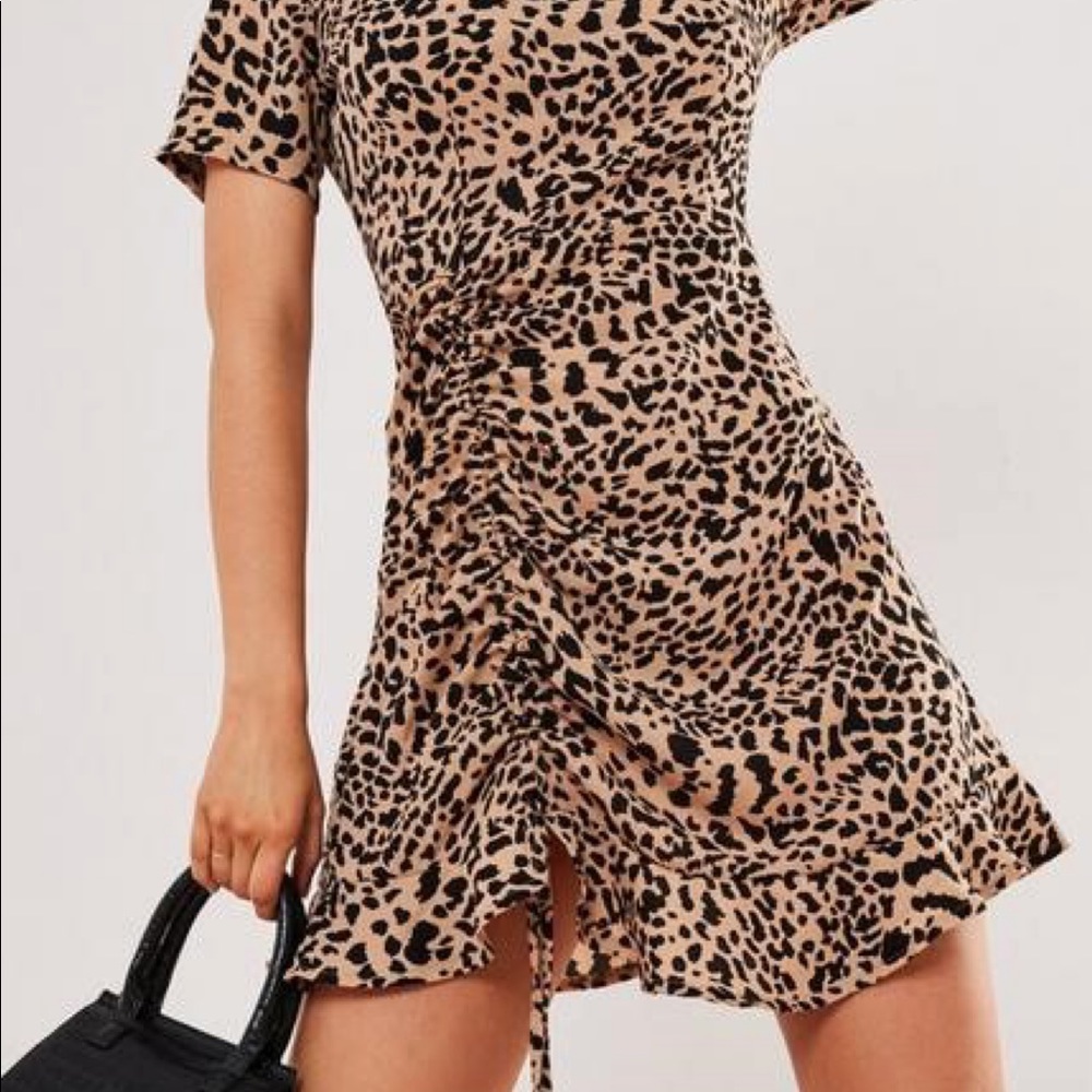 Leopard Ruched dress!